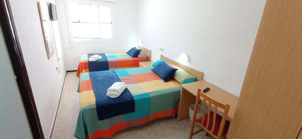 Hostal El Mercat Villajoyosa Luaran gambar