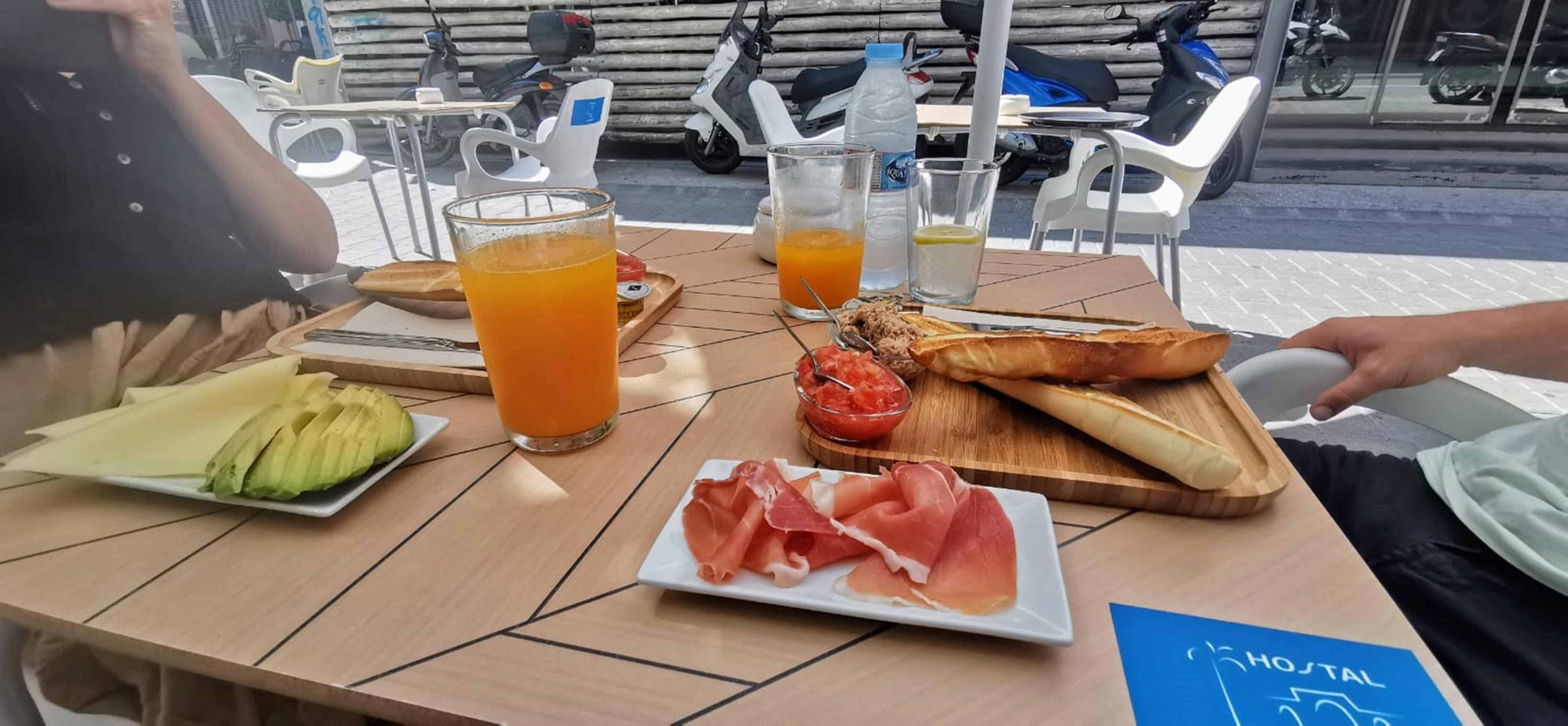 Hostal El Mercat Villajoyosa Luaran gambar