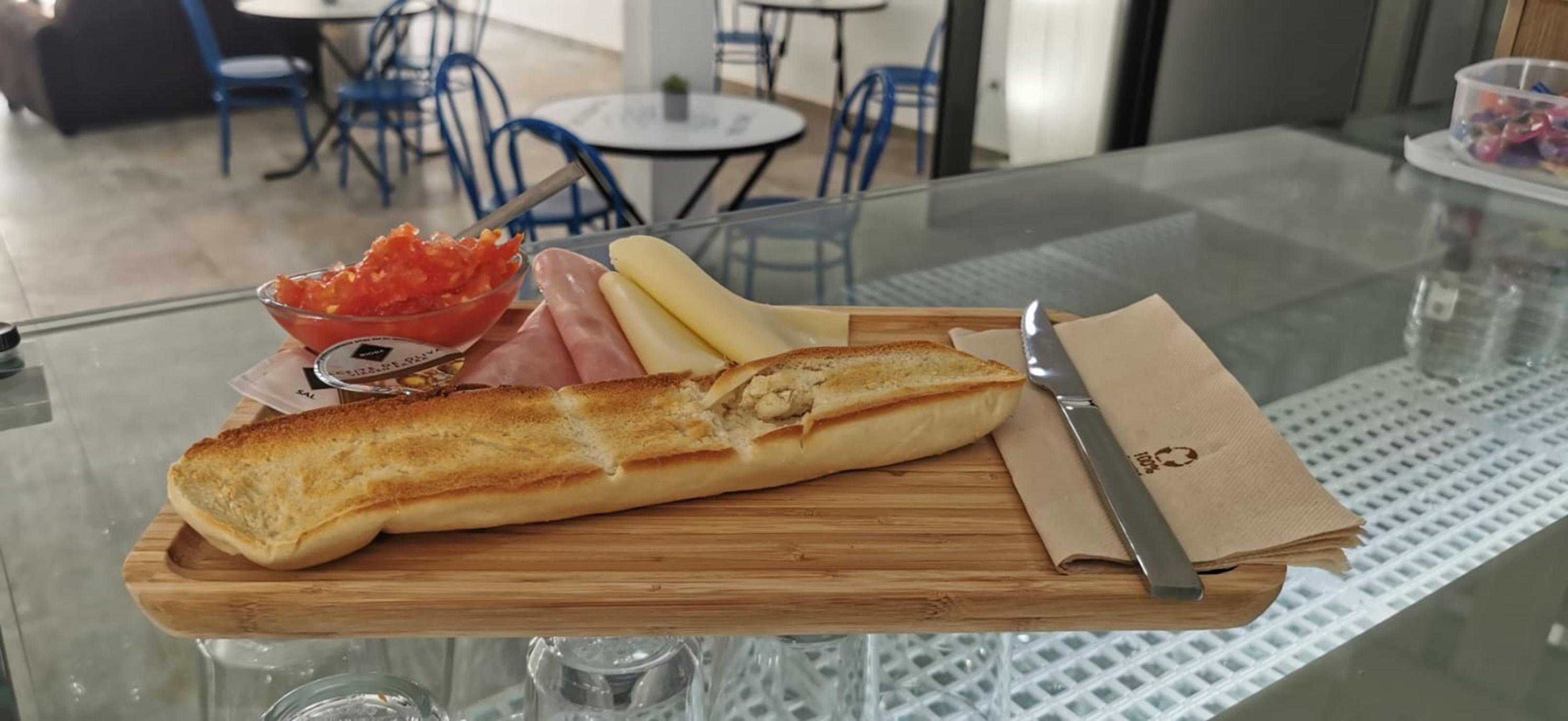 Hostal El Mercat Villajoyosa Luaran gambar