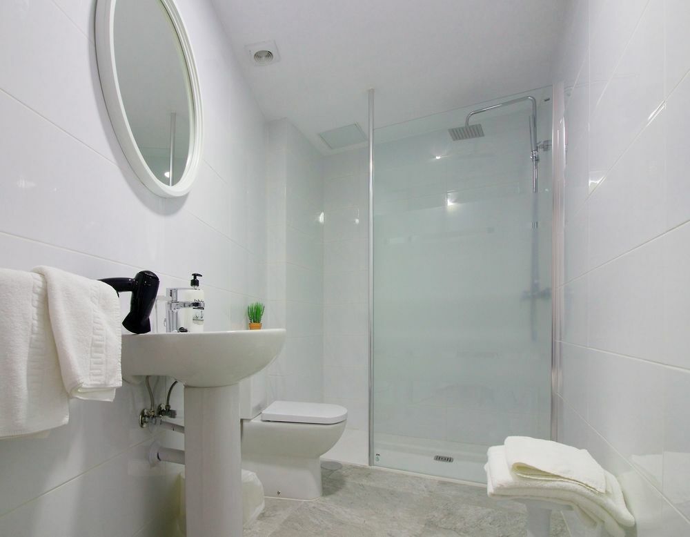Hostal El Mercat Villajoyosa Luaran gambar